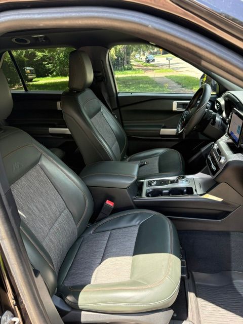 Used 2022 Ford Explorer Timberline AWD/4WD image 13