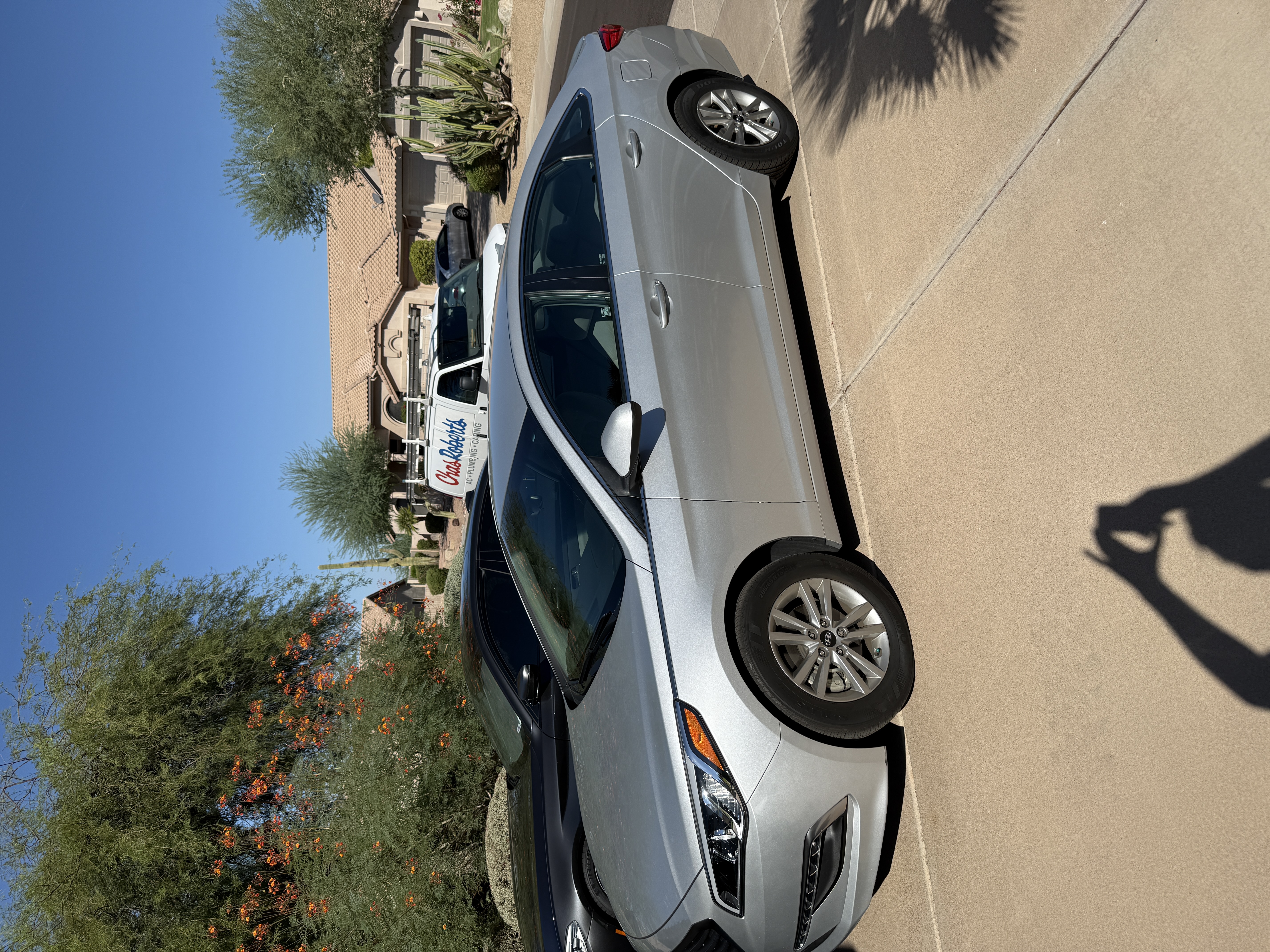 Used 2015 Hyundai Sonata SE w/ Option Group 09 FWD image 2