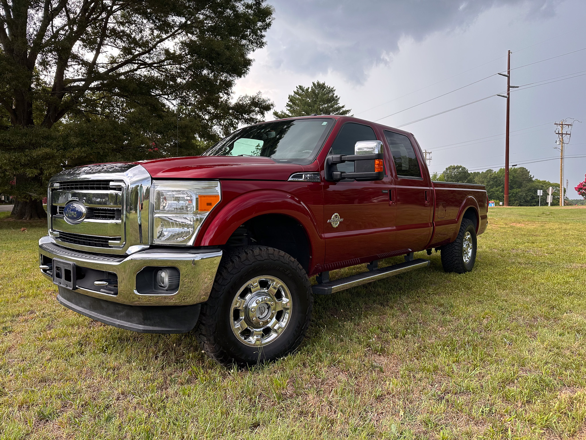 Used 2016 Ford F250 Lariat w/ Lariat Ultimate Package AWD/4WD image 9