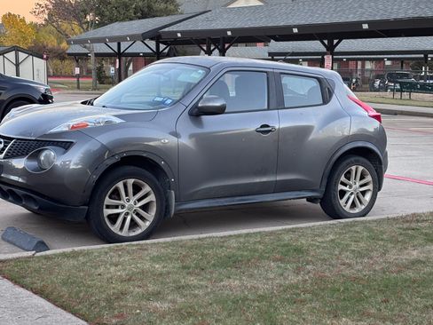 Used 2013 Nissan Juke S image 1