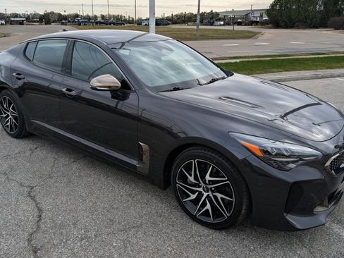 Used 2022 Kia Stinger GT-Line image 4