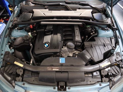 Used 2008 BMW 328i Convertible image 24