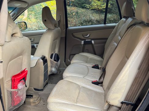 Used 2013 Volvo XC90 3.2 image 5