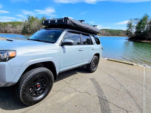 Used 2017 Toyota 4Runner TRD Pro image 5