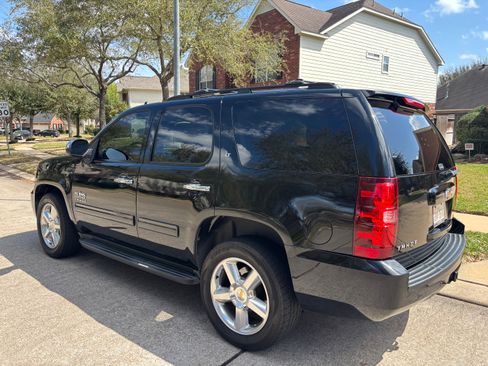 Used 2011 Chevrolet Tahoe LT w/ Texas Edition image 5