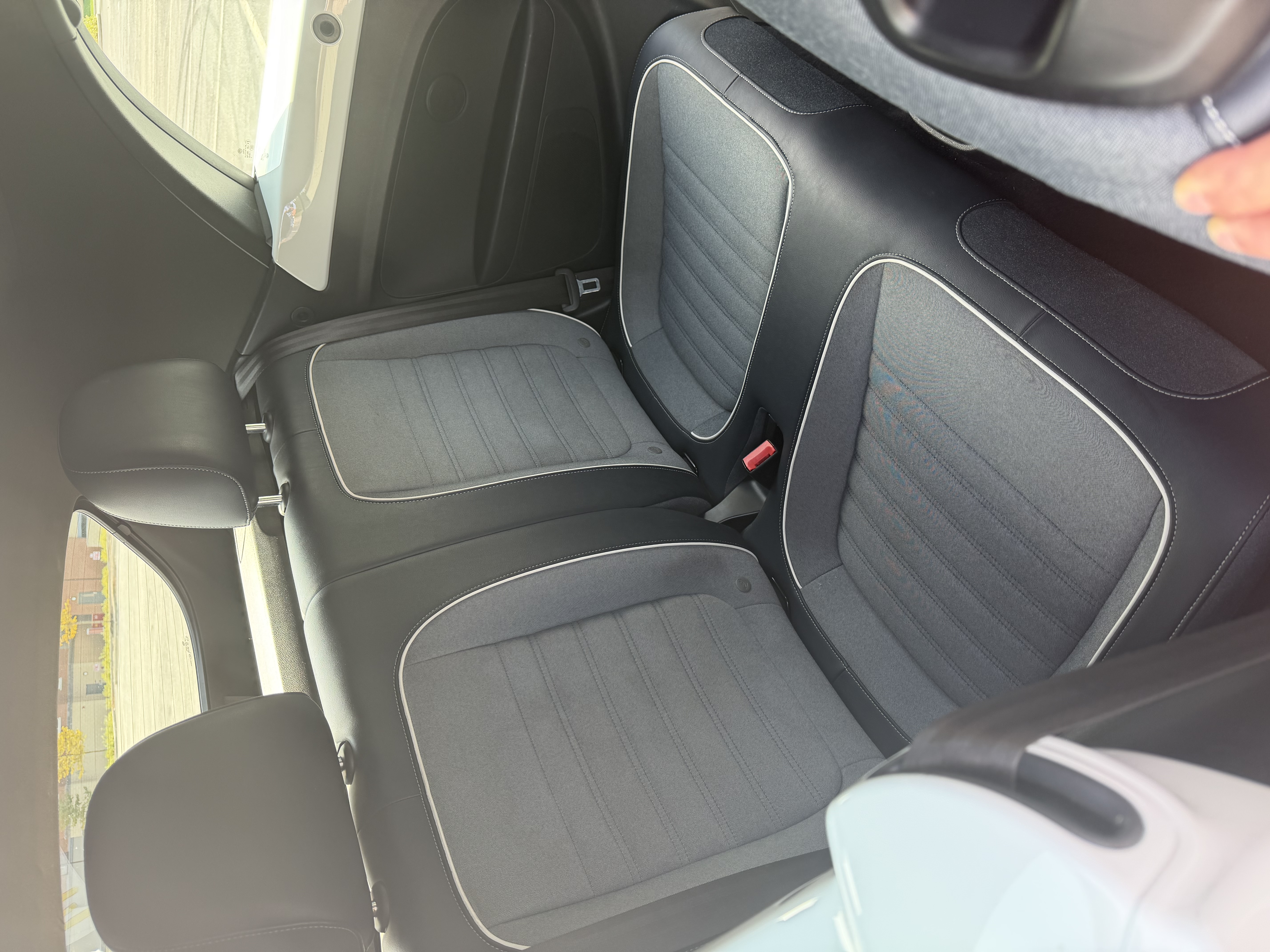 Used 2016 Volkswagen Beetle 1.8T Denim FWD image 9