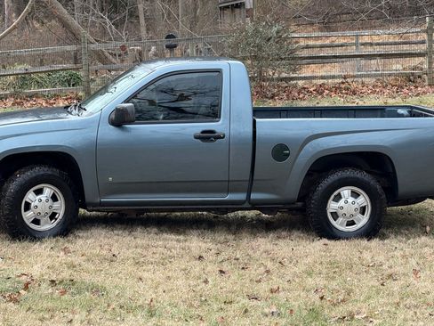 Used 2006 Chevrolet Colorado LS image 2