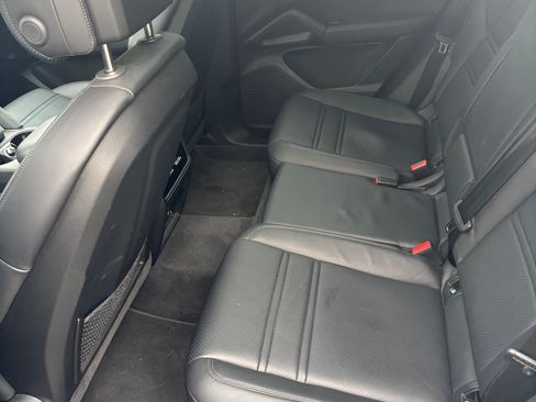 Used 2024 Porsche Cayenne S image 14