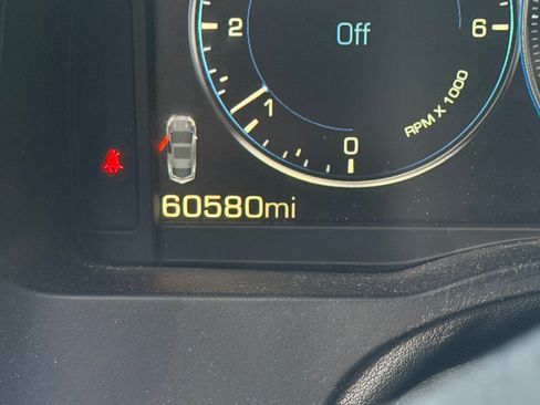 Used 2015 Cadillac Escalade ESV Platinum image 10