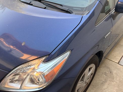 Used 2011 Toyota Prius Four w/ Solar Roof Pkg FWD image 6