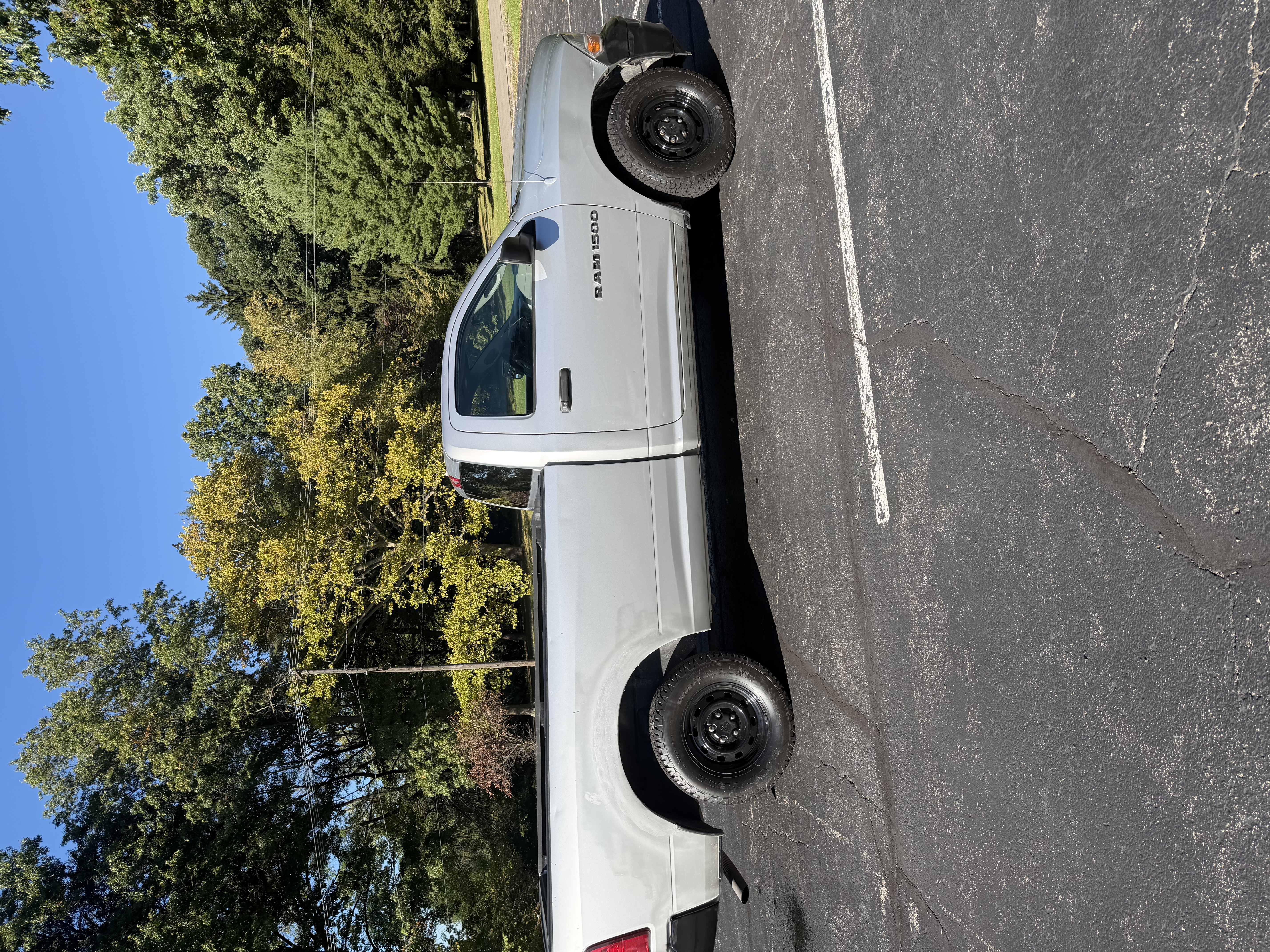 Used 2012 RAM 1500 ST AWD/4WD image 2