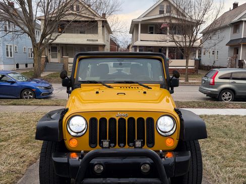 Used 2015 Jeep Wrangler Unlimited Sport image 6