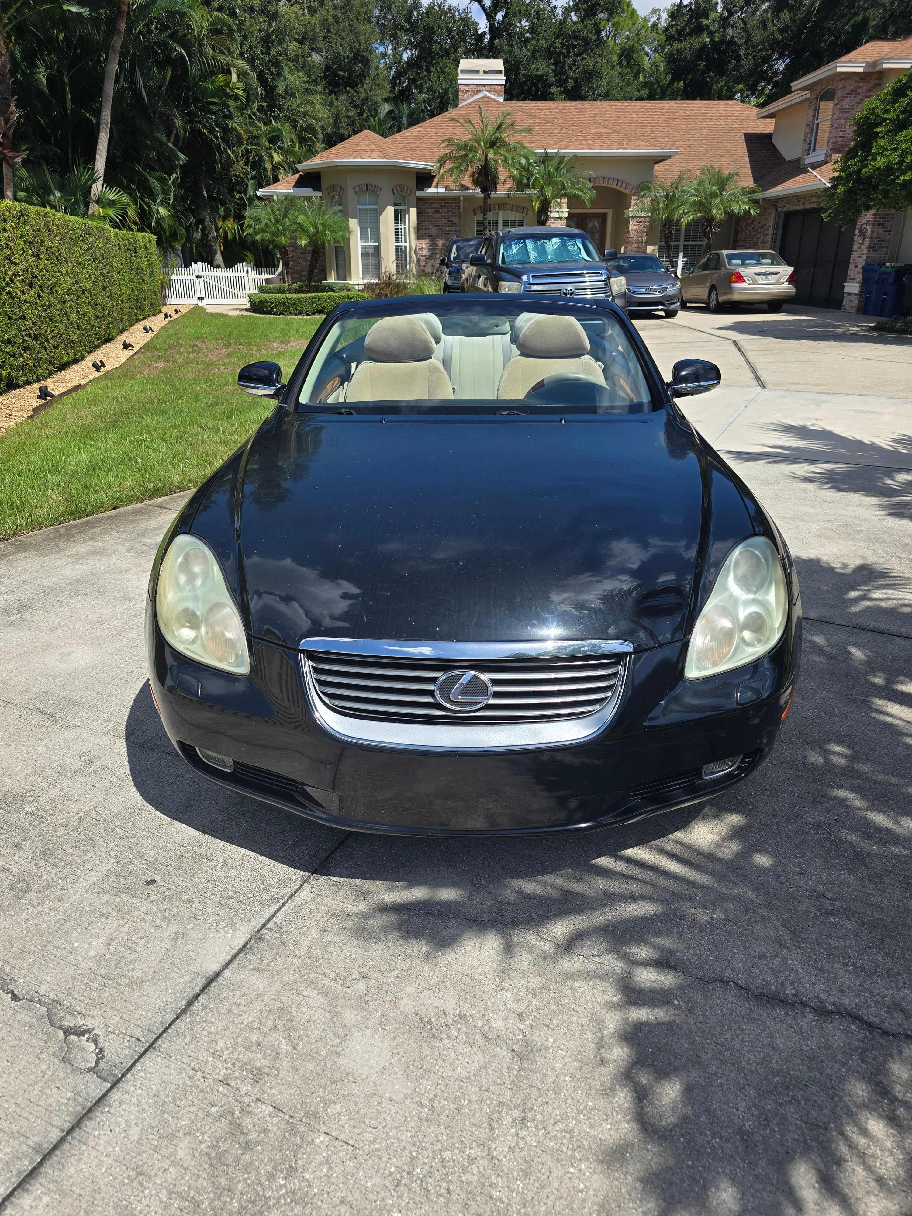 Used 2004 Lexus SC 430 Convertible RWD image 4