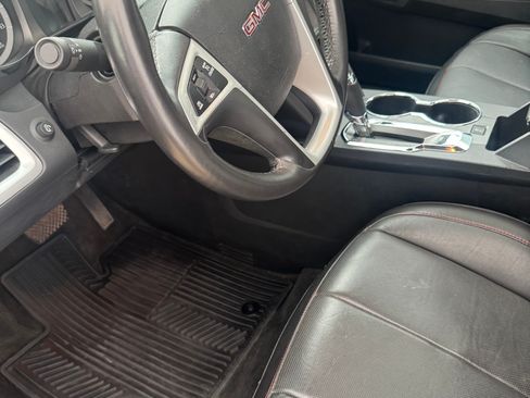Used 2017 GMC Terrain SLT w/ Open Road Package AWD/4WD image 5