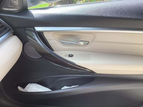 Used 2016 BMW 340i Sedan RWD image 15