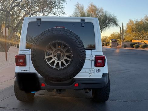 Used 2022 Jeep Wrangler Unlimited Rubicon 4xe w/ Steel Bumper Group image 4