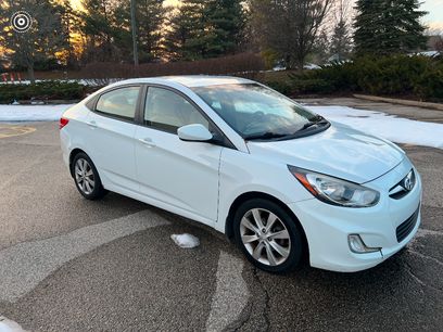 Used 2013 Hyundai Accent GLS w/ Premium Pkg