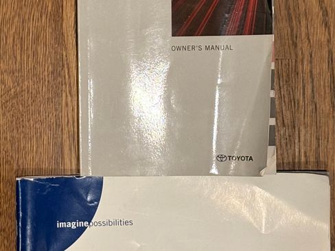 Used 2013 Toyota Sienna SE image 13