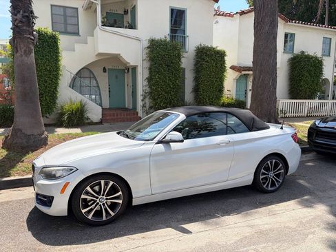 Used 2016 BMW 228i Convertible RWD image 5