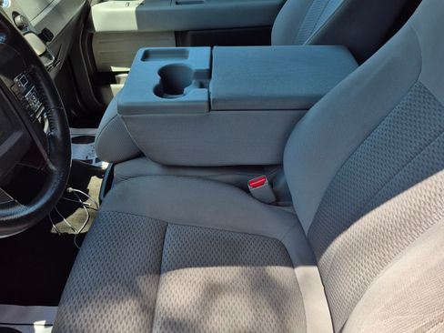 Used 2013 Ford F150 XLT w/ Mid Equipment Group RWD image 29