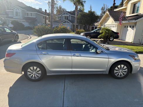 Used 2012 Honda Accord LX image 2