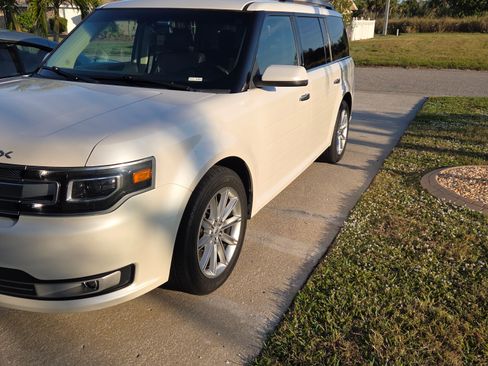 Used 2013 Ford Flex Limited image 2