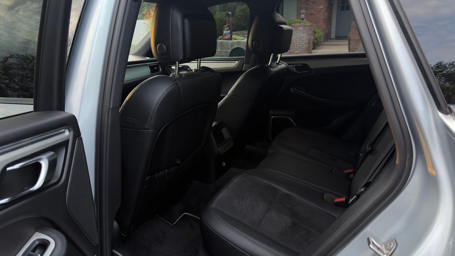 Used 2015 Porsche Macan S AWD/4WD image 17