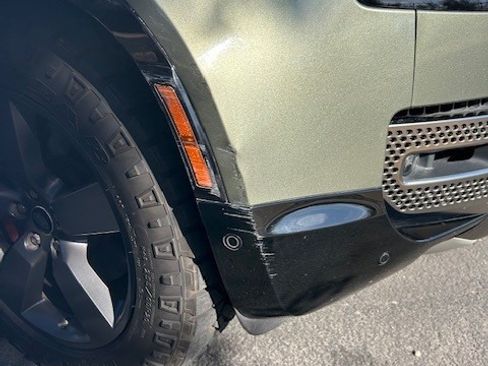 Used 2020 Land Rover Defender 110 X image 8