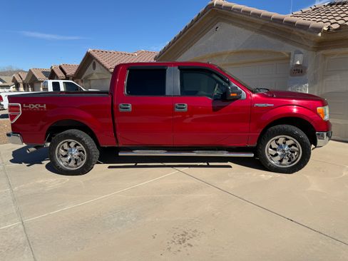 Used 2013 Ford F150 XLT w/ Mid Equipment Group image 9