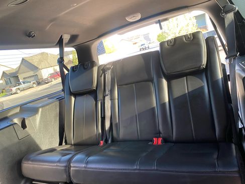 Used 2014 Ford Expedition EL Limited w/ Equipment Group 301A AWD/4WD image 9