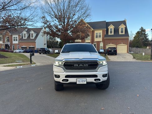 Used 2020 RAM 1500 Limited w/ Advanced Safety Group image 6