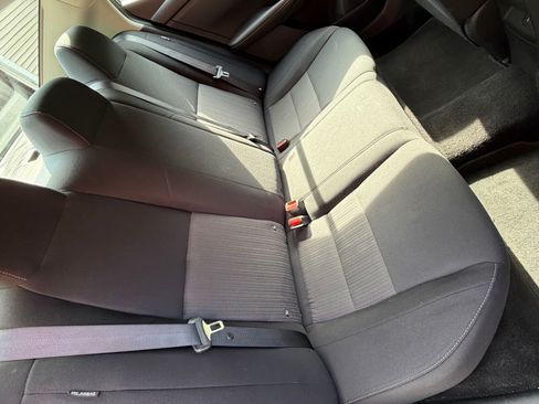 Used 2023 Nissan Sentra SV FWD image 9
