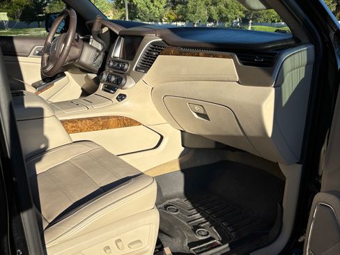 Used 2015 GMC Yukon XL Denali w/ Touring Package image 12