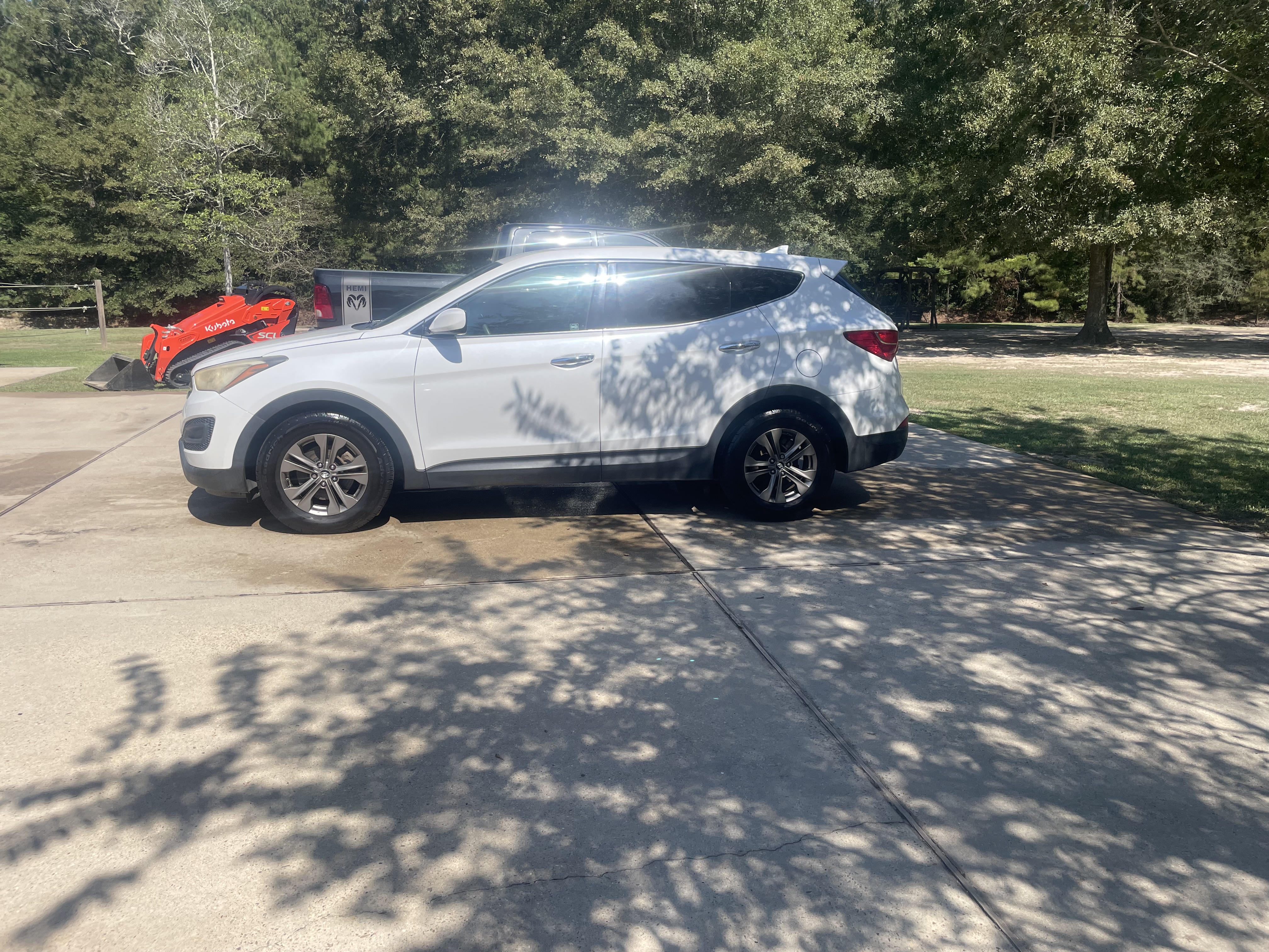 Used 2013 Hyundai Santa Fe Sport FWD image 5