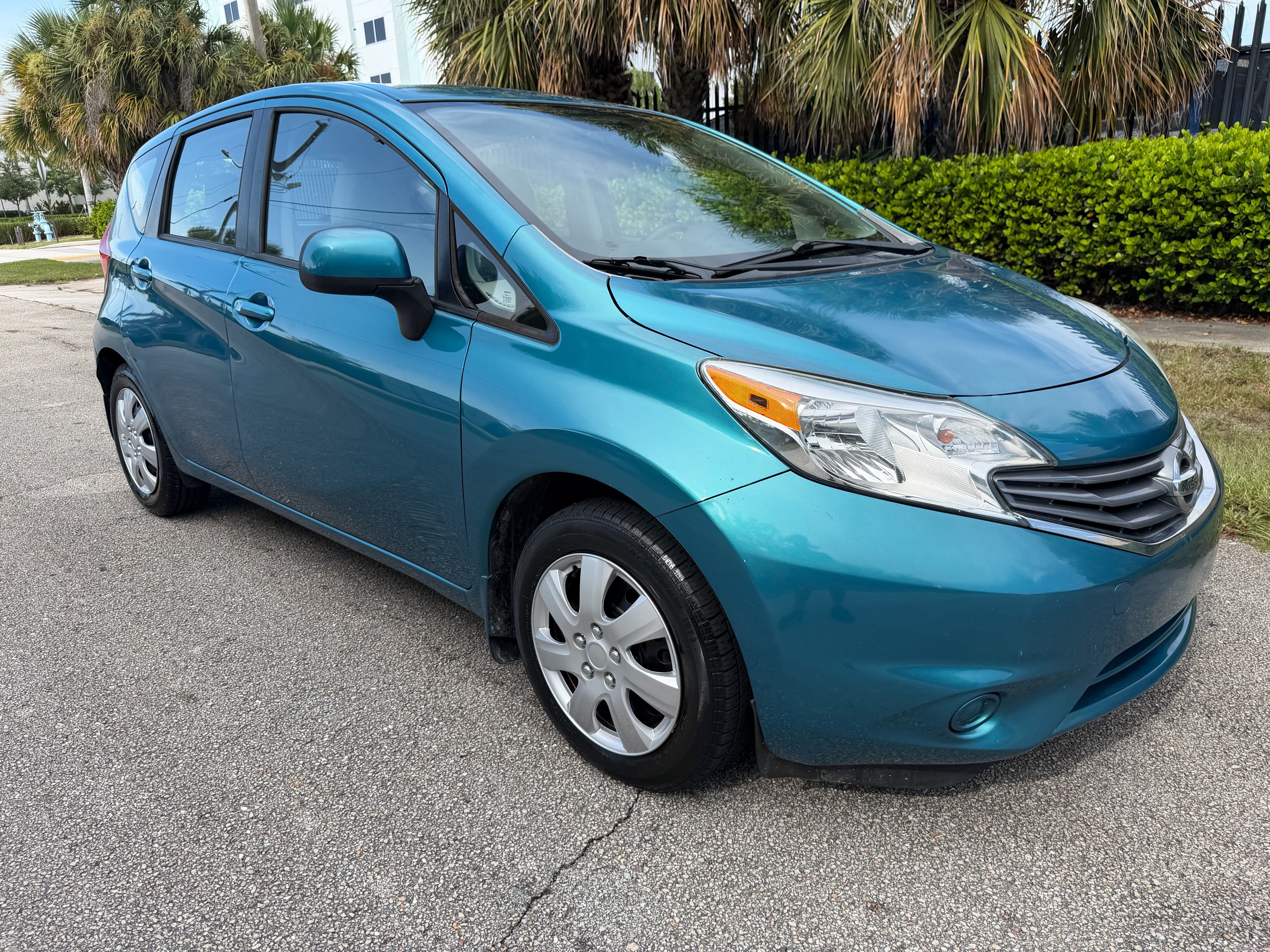 Used 2014 Nissan Versa Note SV FWD image 5