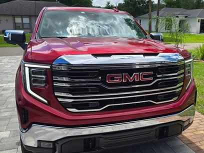 Used 2025 GMC Sierra 1500 SLT w/ SLT Premium Package