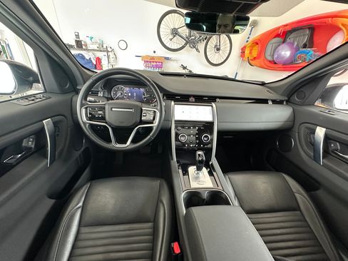 Used 2022 Land Rover Discovery Sport S AWD/4WD image 11