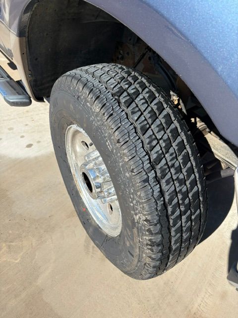 Used 2004 Ford F350 Lariat AWD/4WD image 19