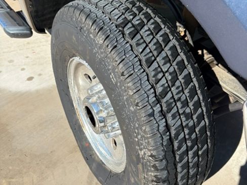 Used 2004 Ford F350 Lariat AWD/4WD image 19