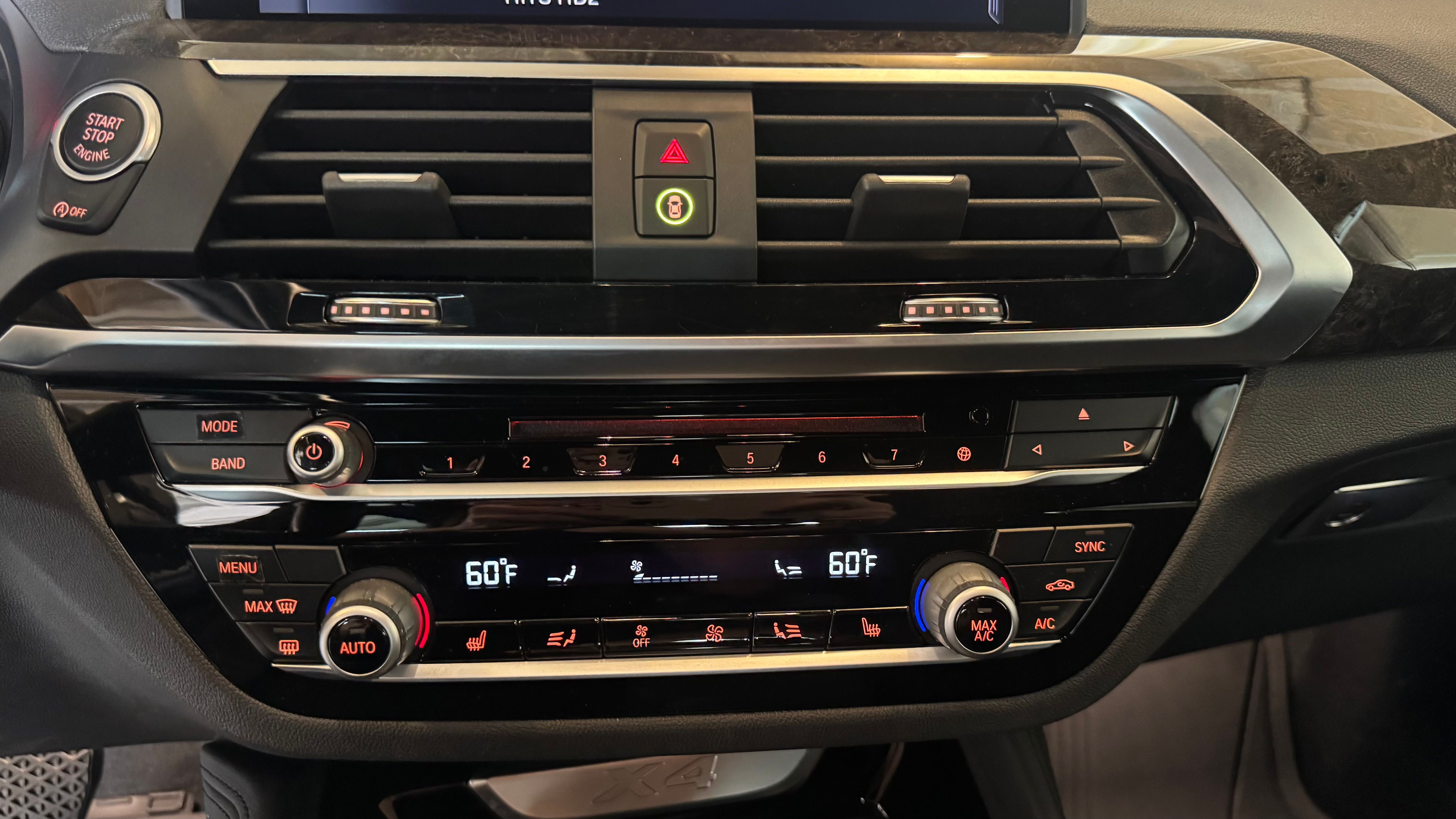 Used 2019 BMW X4 xDrive30i w/ Convenience Package AWD/4WD image 25