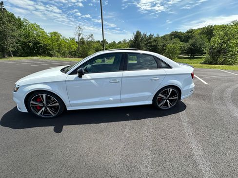 Used 2019 Audi RS 3 AWD/4WD image 8