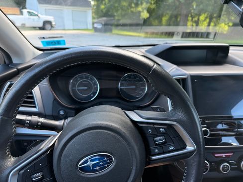 Used 2017 Subaru Impreza 2.0i Limited w/ Moonroof/BSD & Rcta/Eyesight AWD/4WD image 8
