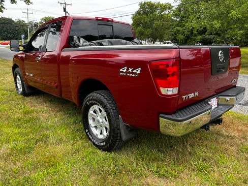 Used 2006 Nissan Titan SE AWD/4WD image 4