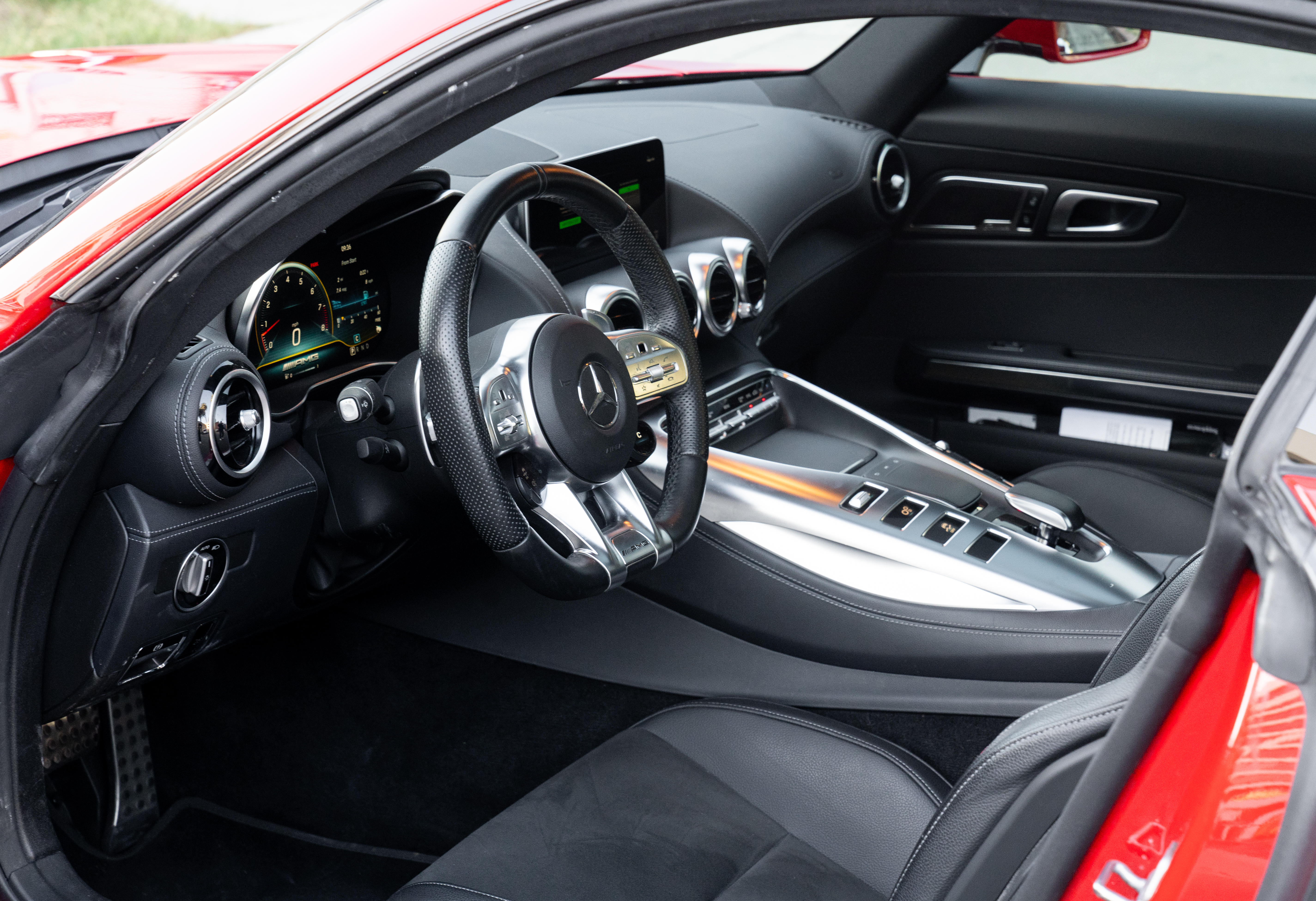 Used 2020 Mercedes-Benz AMG GT Coupe image 11