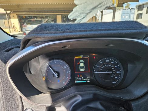 Used 2021 Subaru Crosstrek 2.0i Premium image 19