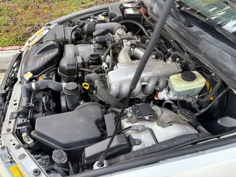 Used 2005 Lexus IS 300 image 14