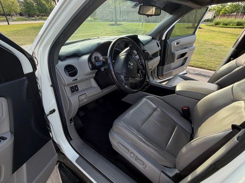 Used 2012 Honda Pilot Touring image 12