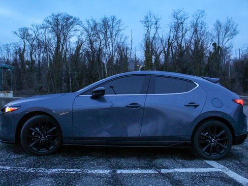 Used 2024 MAZDA MAZDA3 Hatchback w/ Appearance Package image 13