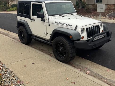 Used 2009 Jeep Wrangler Rubicon w/ Dual Top Group image 6