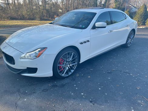 Used 2014 Maserati Quattroporte GTS image 1